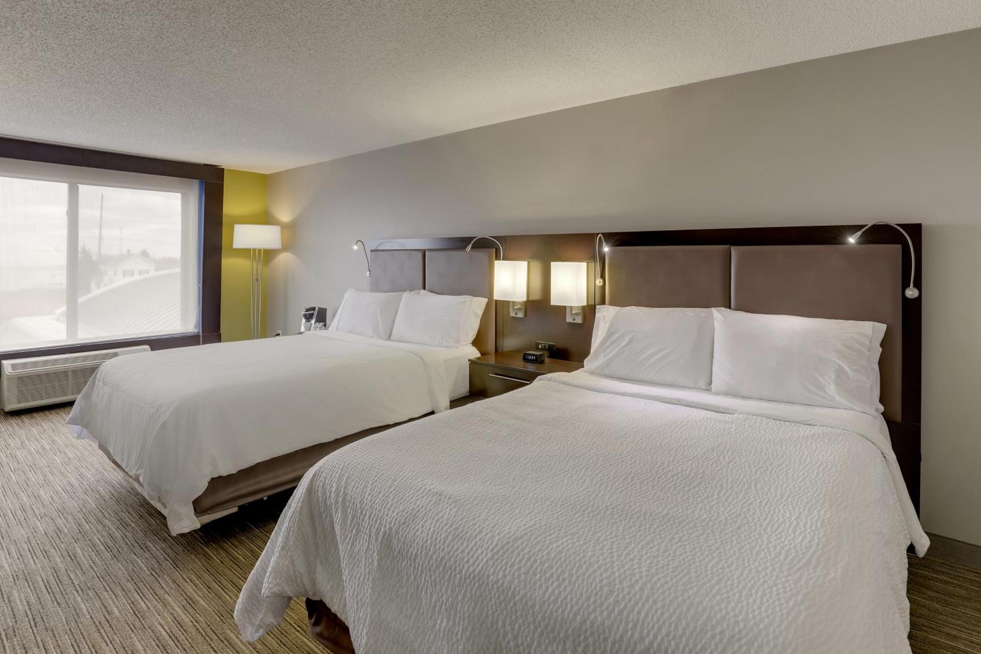 Holiday Inn Express Hotel & Suites Bryan-Montpelier By Ihg Holiday City Екстериор снимка