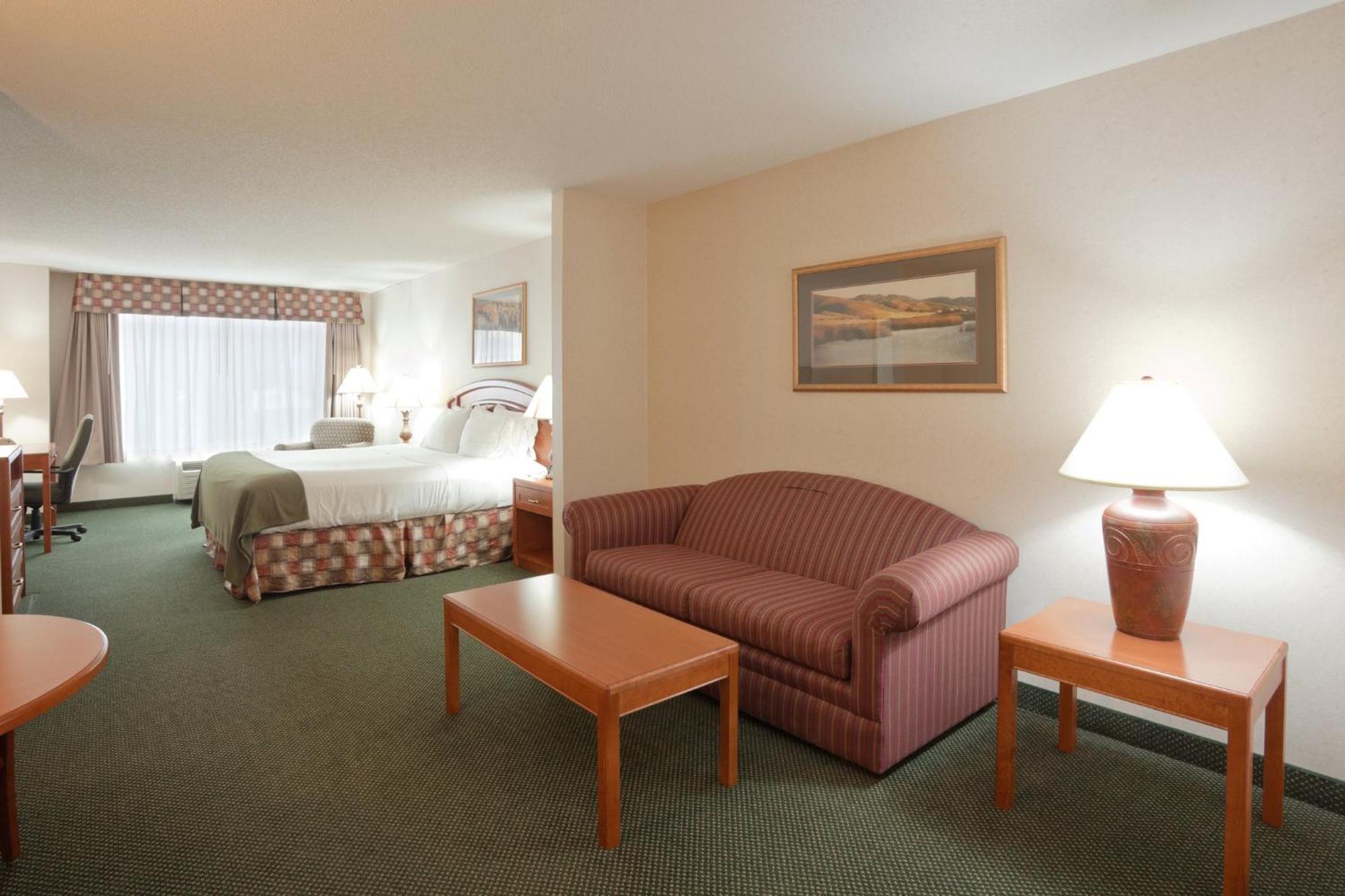 Holiday Inn Express Hotel & Suites Bryan-Montpelier By Ihg Holiday City Екстериор снимка