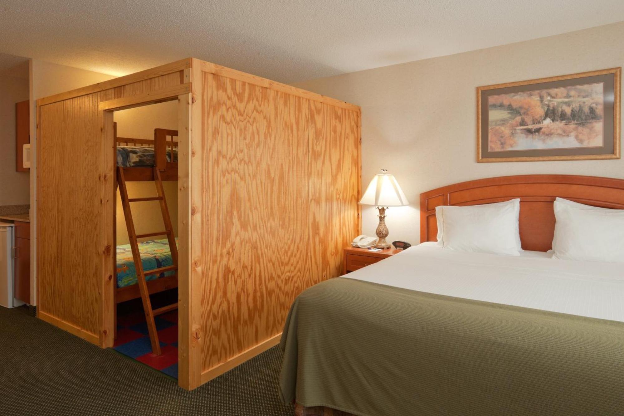 Holiday Inn Express Hotel & Suites Bryan-Montpelier By Ihg Holiday City Екстериор снимка